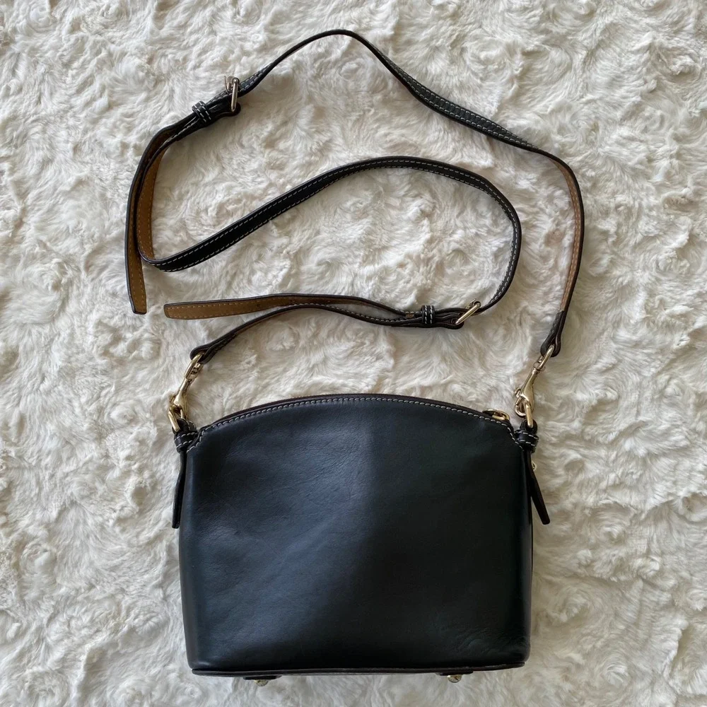 Dooney & Bourke Crossbody Bag Small Black Leather Domed Purse Classic Luxury